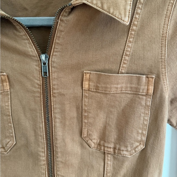 Alice + Olivia Camel Jean Short Romper Jumpsuit - Picture 9 of 12